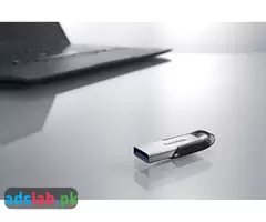 SanDisk 128GB Ultra Flair USB 3.0 Flash Drive - SDCZ73-128G-G46 - 1