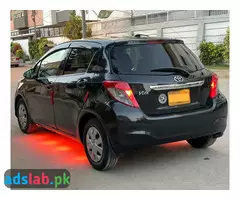 Toyota IVitz in Karachi - 12