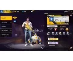 FREE FIRE ACCUNT AVALIBLE 400 VALUT NORMAL GUN SKIN